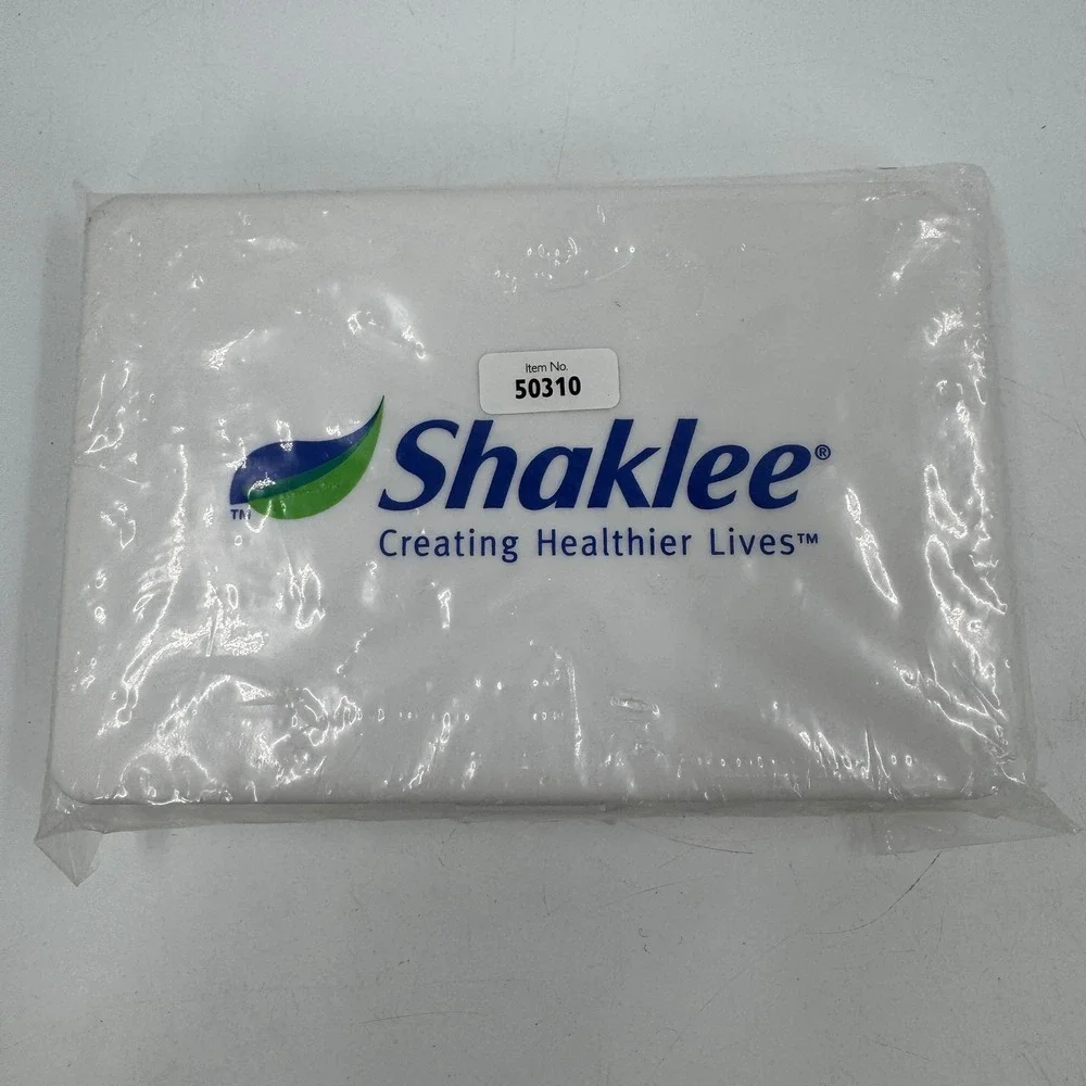 Shaklee Storage‎ Case Unisex OS White Creating Healthier Lives 50310 Snap Latch